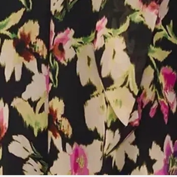 Vince Camuto Plus Size Floral Chiffon Maxi Dress Black Multi 1X NWT - Picture 2 of 3